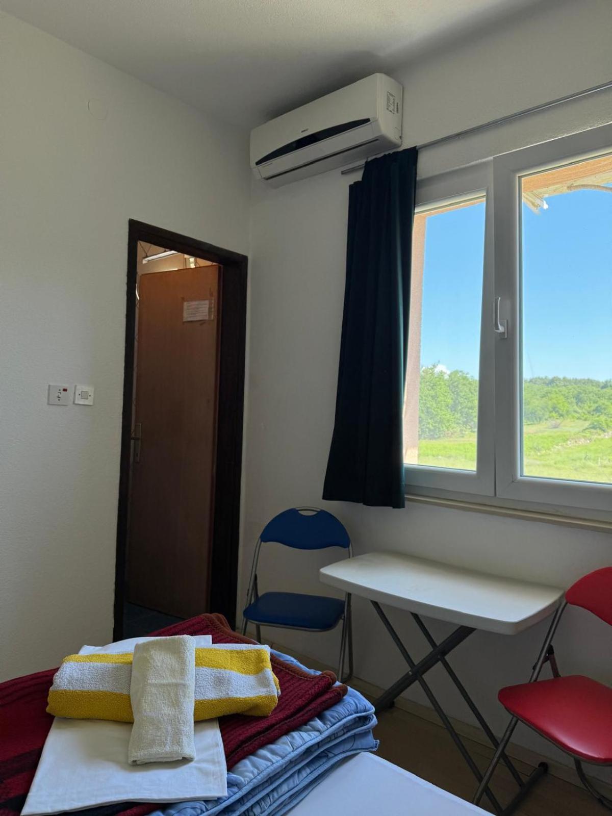 Pansion Ivanka Barac Medjugorje Room photo