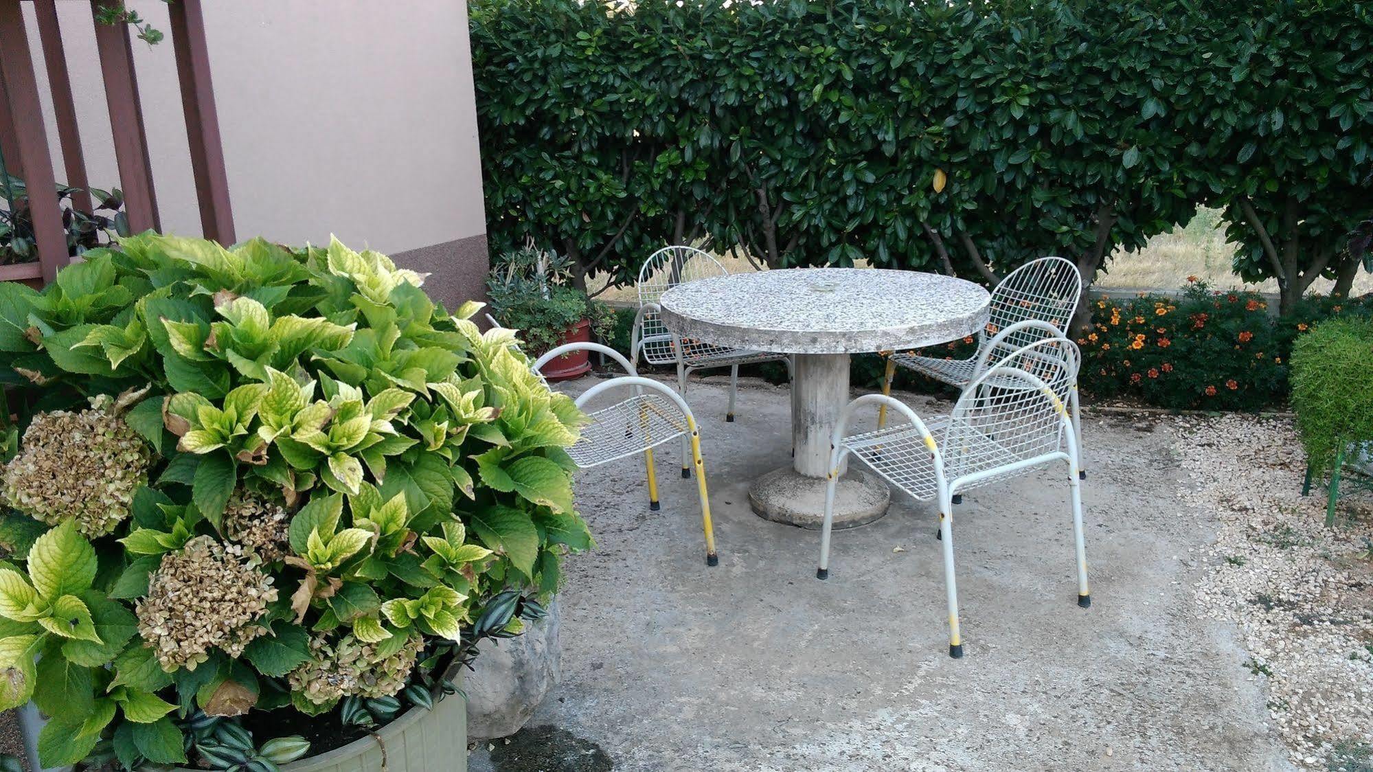 Pansion Ivanka Barac Medjugorje Exterior photo